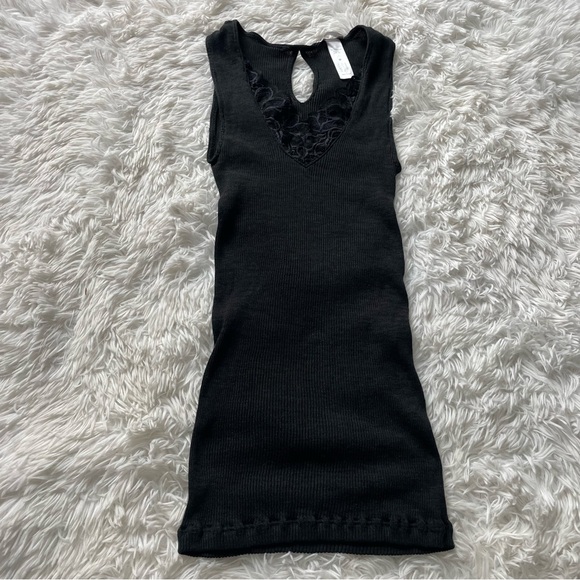 Hanro Wollen Lace Fine Ribbed Wool and Silk Keyhole Tank Top - Picture 1 of 6